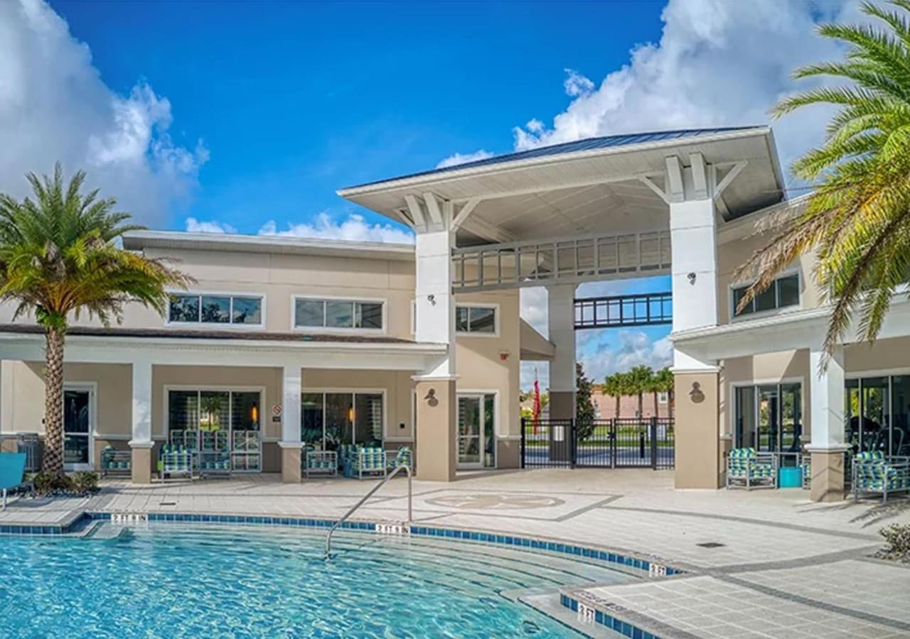 Stunning 9Br Home - Family Resort With Private Pool, Hot Tub, Games Room And Bbq! คิสซิมมี ภายนอก รูปภาพ